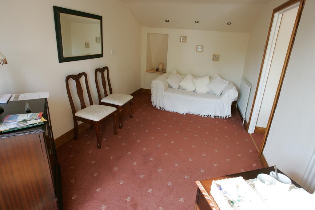The Old Mill House Bed & Breakfast Падстоу Стая снимка